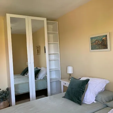 Daire Precioso Piso Recien Reformado En