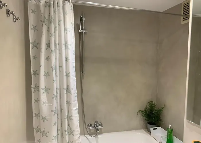 Precioso Piso Recién Reformado En Apartamento